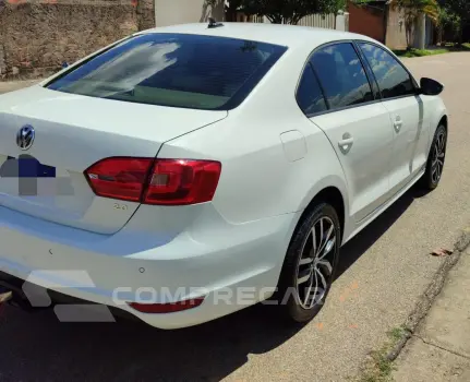 Jetta 2.0 4P FLEX COMFORTLINE TIPTRONIC AUTOMÁTICO