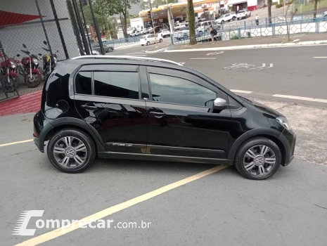 Cross UP 1.0 12V 4P TSI FLEX