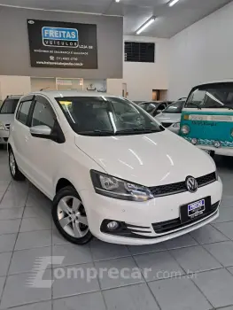 Volkswagen Fox Rock in Rio 1.6 Mi Total Flex 8V 5p 4 portas