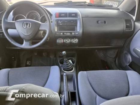 FIT - 1.4 LXL 8V 4P MANUAL