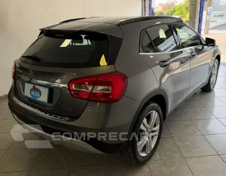 GLA 200 Style 1.6 TB 16V/Flex Aut.