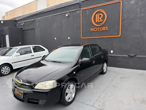 ASTRA 1.8 MPFI Comfort Sedan 8V