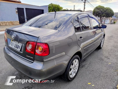 POLO SEDAN 1.6 MI Comfortline 8V