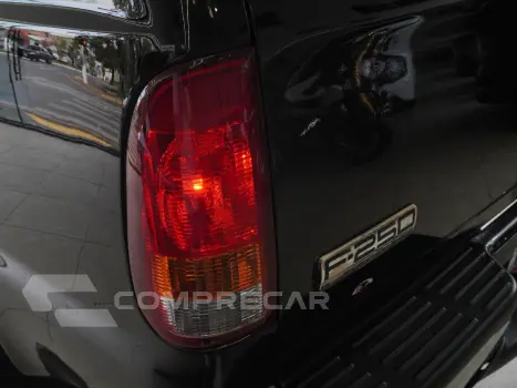 F-250 3.9 XLT 4X2 CS DIESEL 2P MANUAL