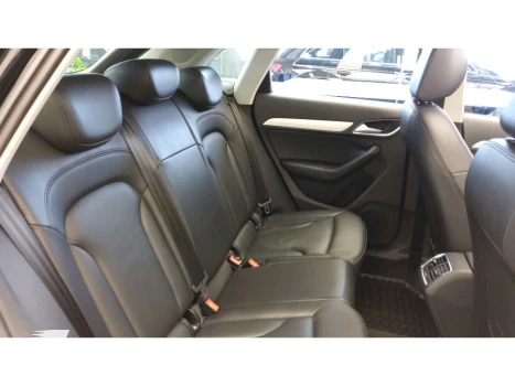 Q3 1.4 TFSI FLEX PRESTIGE PLUS S TRONIC