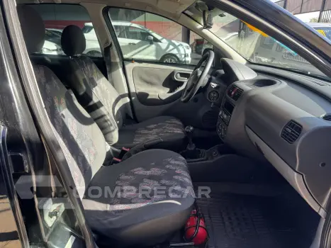 Corsa Hatch 1.0