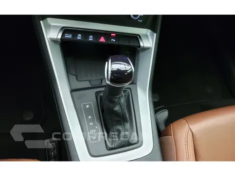 Q3 2.0 40 TFSI GASOLINA PERFORMANCE QUATTRO TIPTRONIC
