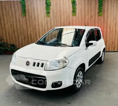Fiat UNO 1.0 EVO Vivace 8V 4 portas