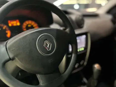 DUSTER - 1.6 4X2 16V 4P MANUAL