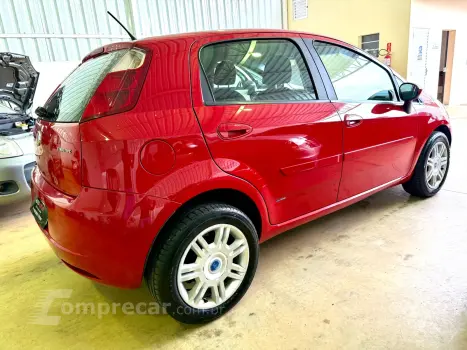 Punto Attractive 1.4 Fire Flex 8V 5P