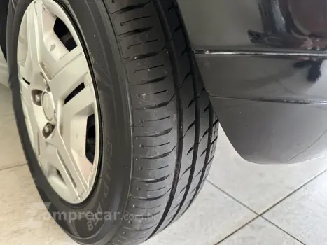 Onix Hatch 1.0 4P FLEX LS