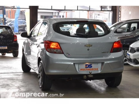 ONIX - 1.4 MPFI LT 8V 4P MANUAL