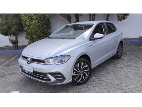 Volkswagen POLO 1.0 170 TSI HIGHLINE AUTOMÁTICO 4 portas