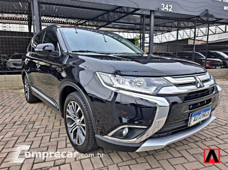 OUTLANDER 3.0 4X4 V6 24V