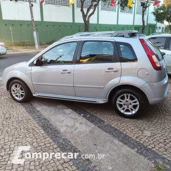 Fiesta TRAIL 1.6 8V Flex 5p