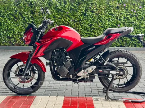 FZ25 FAZER 250 CONNECTED ABS