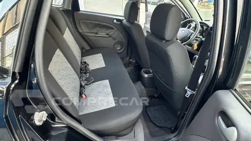 FIESTA 1.6 MPI Hatch 8V