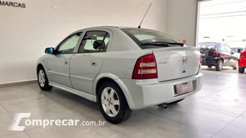 Astra Advantage 2.0 MPFI 8V FlexPower 5p