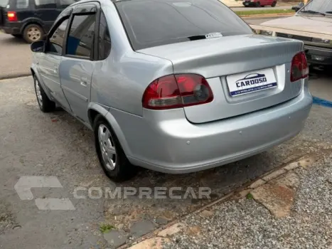 CLASSIC - 1.0 MPFI LS 8V 4P MANUAL