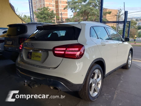 GLA 200 1.6 CGI Enduro 16V Turbo