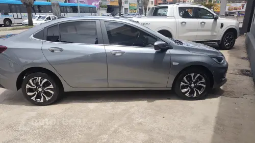 ONIX 1.0 Turbo Plus Premier