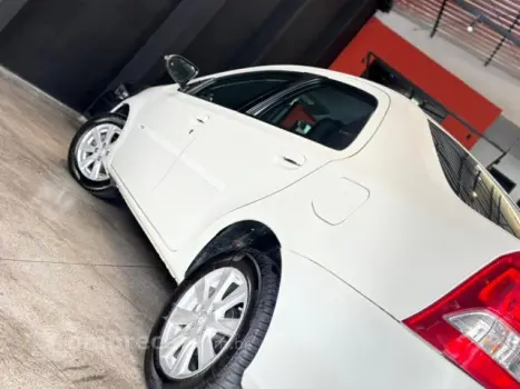 ETIOS SEDAN - 1.5 X PLUS SEDAN 16V 4P AUTOMÁTICO