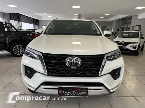 HILUX SW4 2.8 D-4d Turbo SRX 4X4