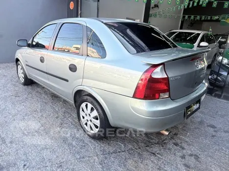 CORSA 1.8 MPFI Sedan 8V