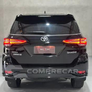 Hilux SW4 Diamond 2.8 TB 4x4 Die. Aut.