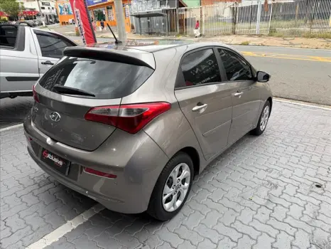 HB20 1.0 Comfort 12V