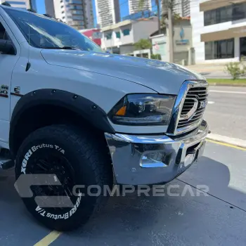 2500 6.7 I6 Turbo Laramie CD 4X4