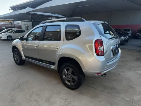 Duster 1.6 16V 4P FLEX DYNAMIQUE