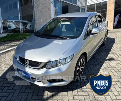 Honda Civic Sedan LXR 2.0 Flexone 16V Aut. 4p 4 portas