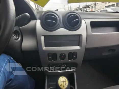 SANDERO - 1.0 AUTHENTIQUE 16V 4P MANUAL