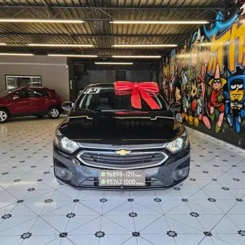 CHEVROLET ONIX 1.0MT LT 4 portas