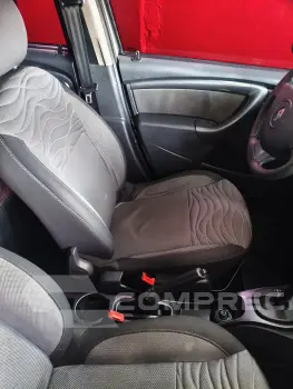 DUSTER 2.0 Tech Road II 4X2 16V