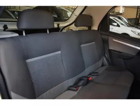 CELTA - 1.0 MPFI LT 8V 4P MANUAL