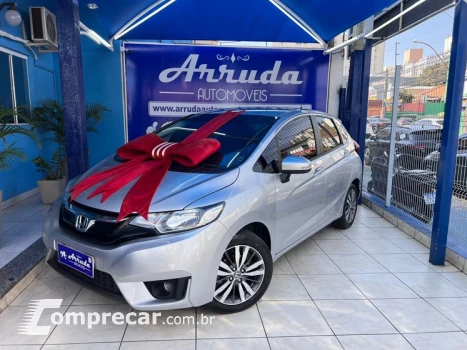 Honda FIT 4 portas