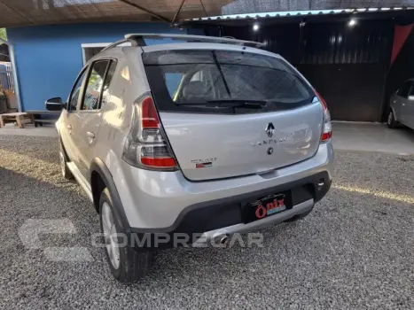 SANDERO - 1.6 STEPWAY 16V 4P AUTOMÁTICO