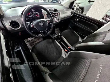 up! cross 1.0 TSI Total Flex 12V 5p