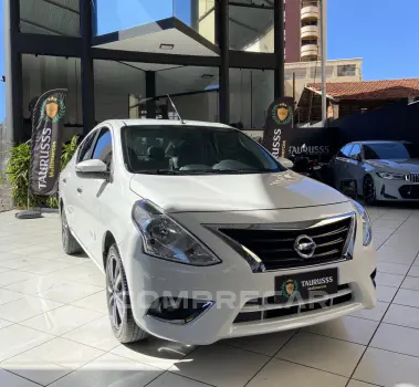 VERSA SL 1.6 16V FlexStart 4p Aut.