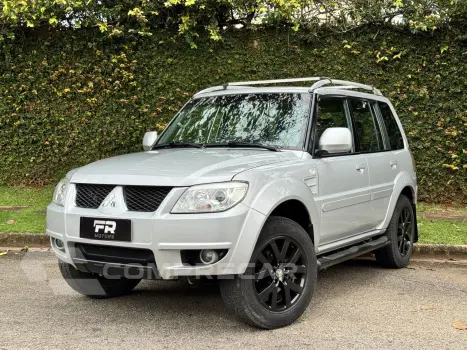 Mitsubishi PAJERO 2.0 TR4 4X4 16V 4 portas