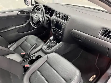 JETTA 1.4 16V TSI Comfortline