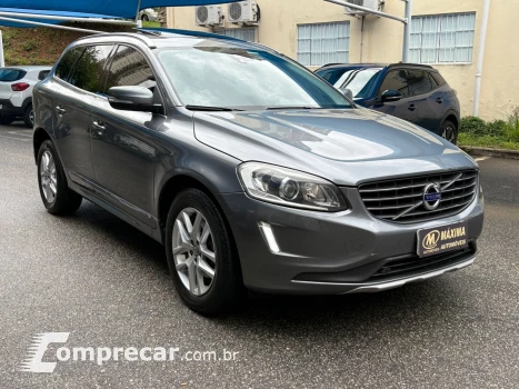 XC60 2.4 D5 Momentum AWD