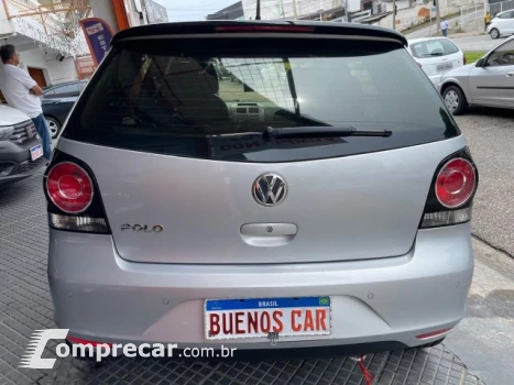 POLO - 1.6 MI SPORTLINE 8V 4P MANUAL