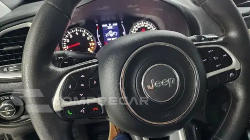 Renegade 1.8 4x2 Flex 16V Aut.