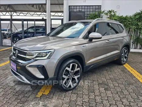 Volkswagen TAOS 1.4 250 TSI TOTAL FLEX HIGHLINE AUTOMÁTICO 4 portas