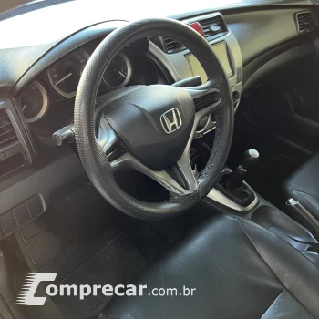 CITY Sedan LX 1.5 Flex 16V 4p Mec.