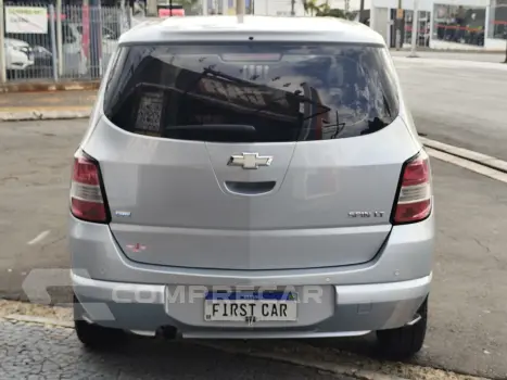 SPIN 1.8 LT 8V FLEX 4P AUTOMÁTICO