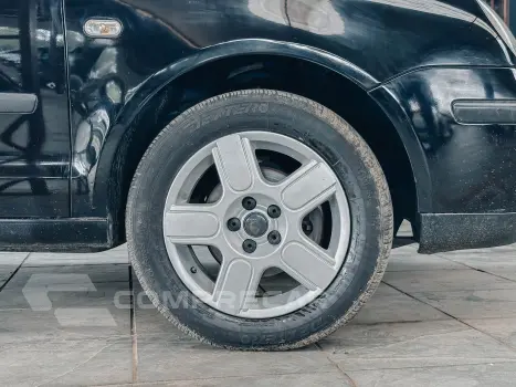 POLO SEDAN 1.6 MI 8V